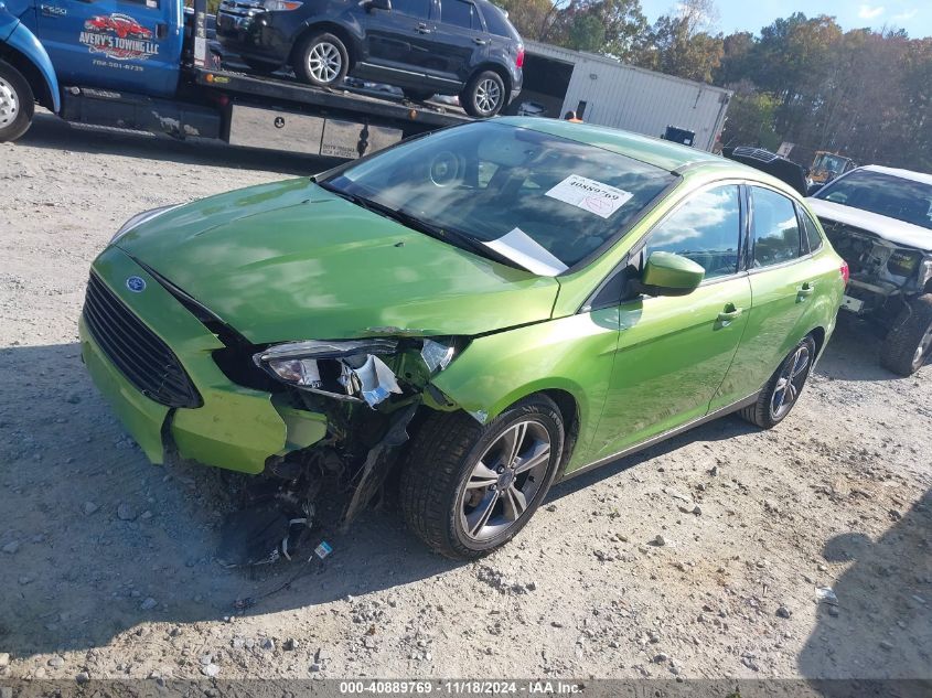 VIN 1FADP3FE4JL255497 2018 Ford Focus, SE no.2