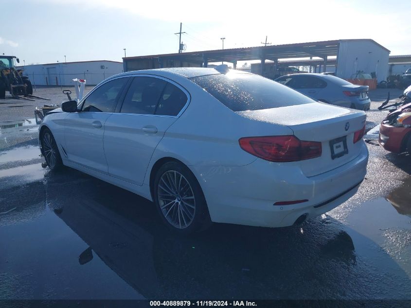 VIN WBAJA5C54KWW38397 2019 BMW 5 Series, 530I no.3