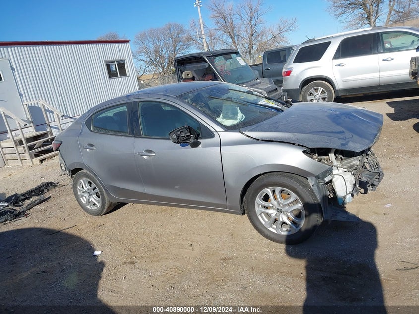 2016 SCION IA VIN: 3MYDLBZV3GY102915