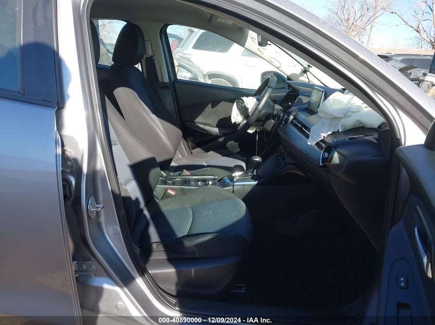 2016 SCION IA VIN: 3MYDLBZV3GY102915