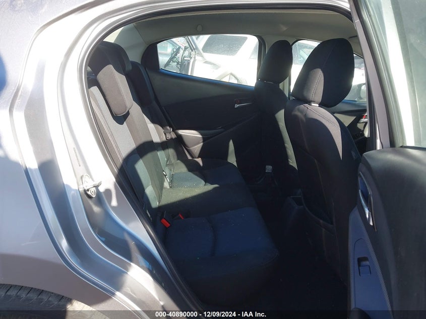 2016 SCION IA VIN: 3MYDLBZV3GY102915