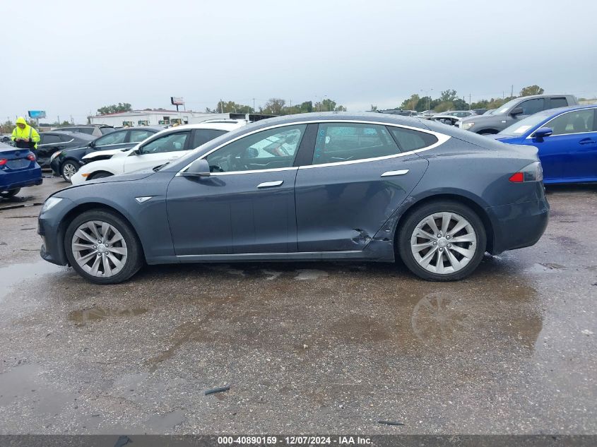 2016 Tesla Model S 60/70/75/85 VIN: 5YJSA1E14GF154624 Lot: 40890159