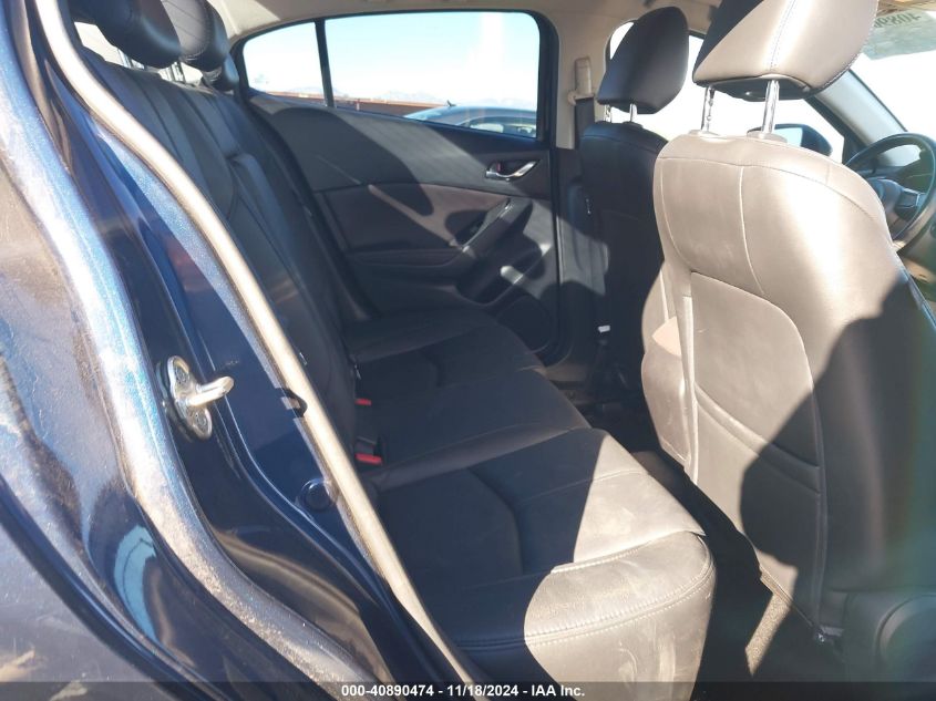 VIN 3MZBN1V3XJM197385 2018 MAZDA MAZDA3 TOURING
