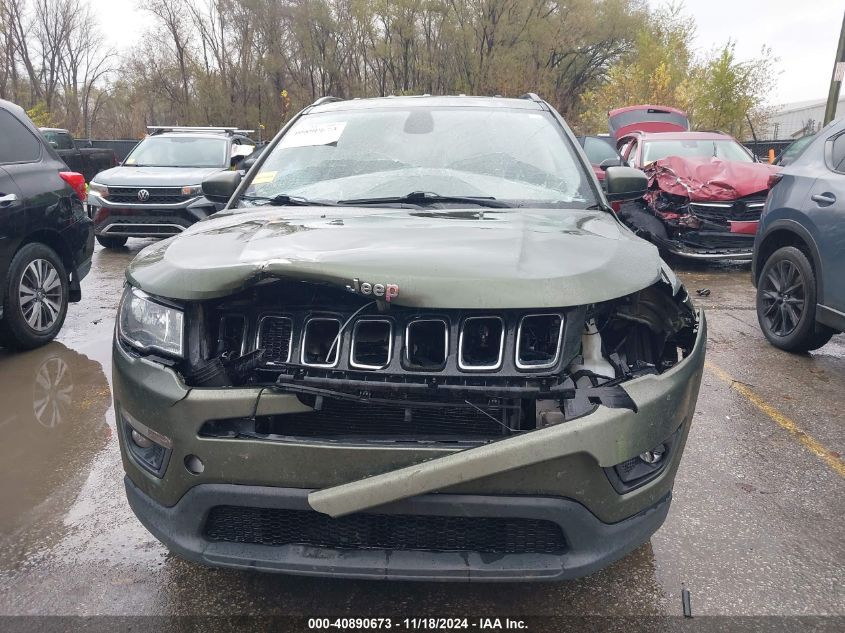 2018 Jeep Compass Latitude Fwd VIN: 3C4NJCBB9JT233611 Lot: 40890673