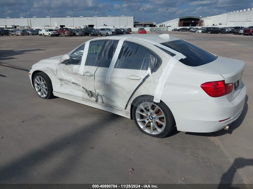 Vin: wba3b1c54ep680226, lot: 41380476, bmw 320i 20143