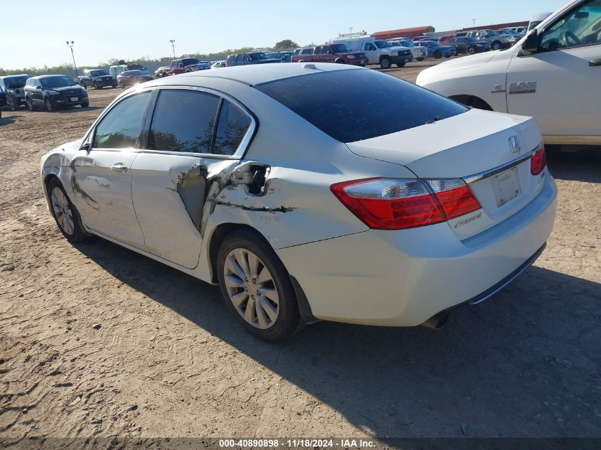 VIN 1HGCR3F87DA015226 2013 HONDA ACCORD no.3