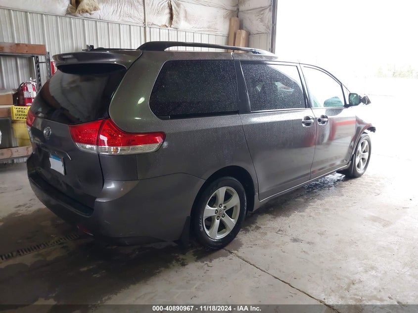 2011 TOYOTA SIENNA VIN: 5TDKK3DC8BS143089