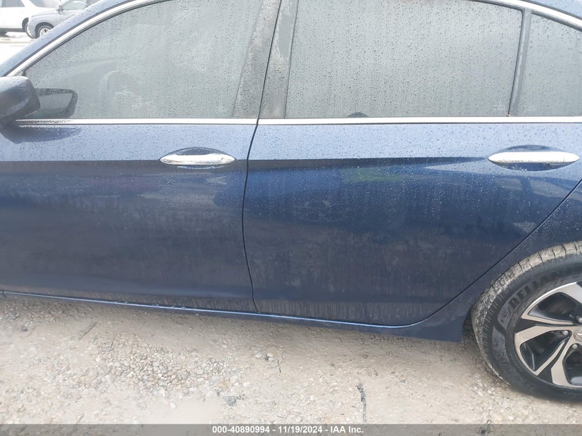 2016 HONDA ACCORD VIN: 1HGCR2F39GA152817