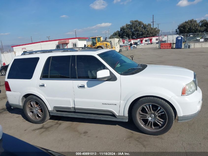 2004 Lincoln Navigator VIN: 5LMFU27R04LJ43817 Lot: 40891013