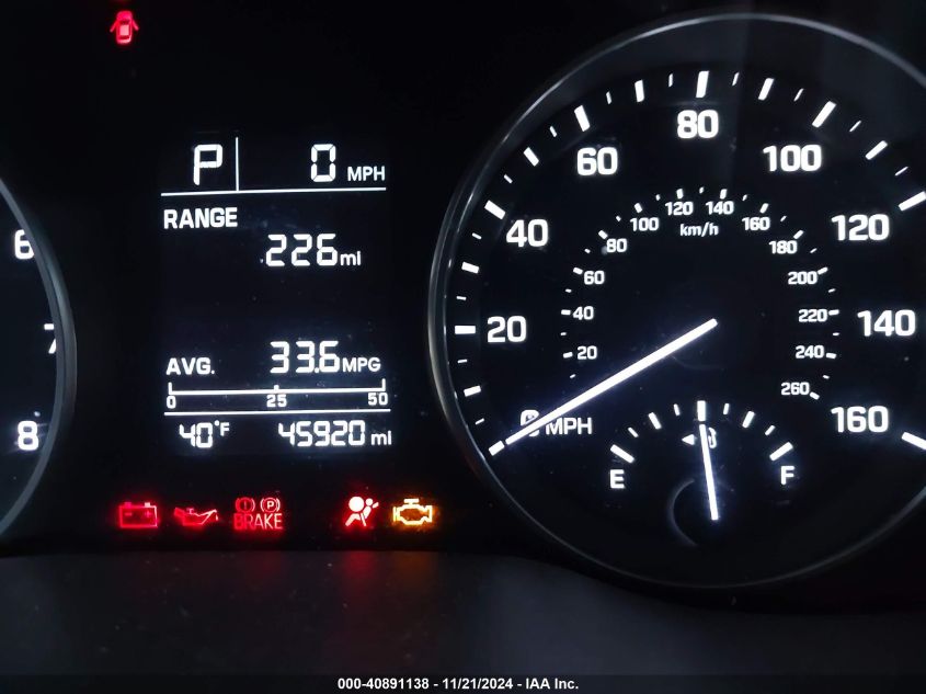 2018 HYUNDAI ELANTRA SE - 5NPD74LF5JH264713