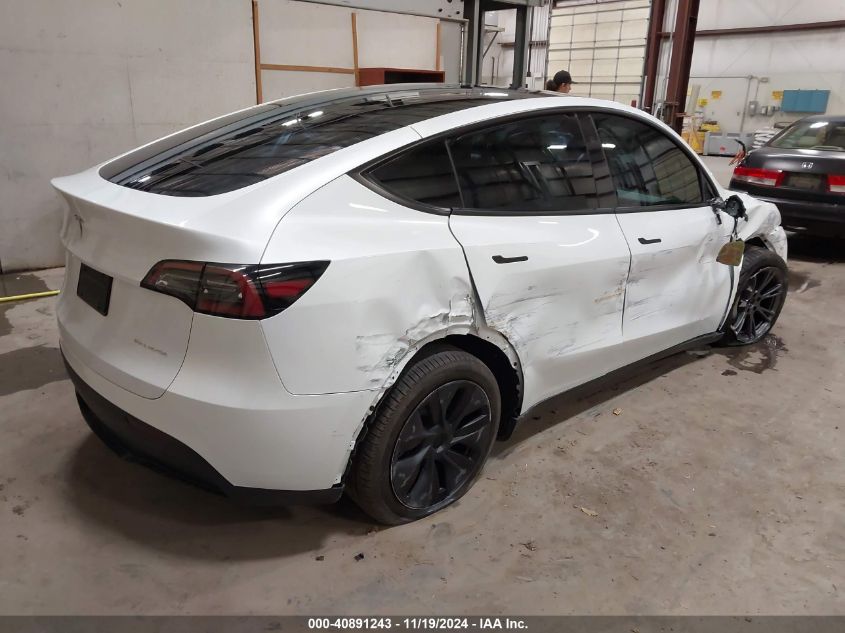 2024 TESLA MODEL Y LONG RANGE DUAL MOTOR ALL-WHEEL DRIVE - 7SAYGDEE3RA301337