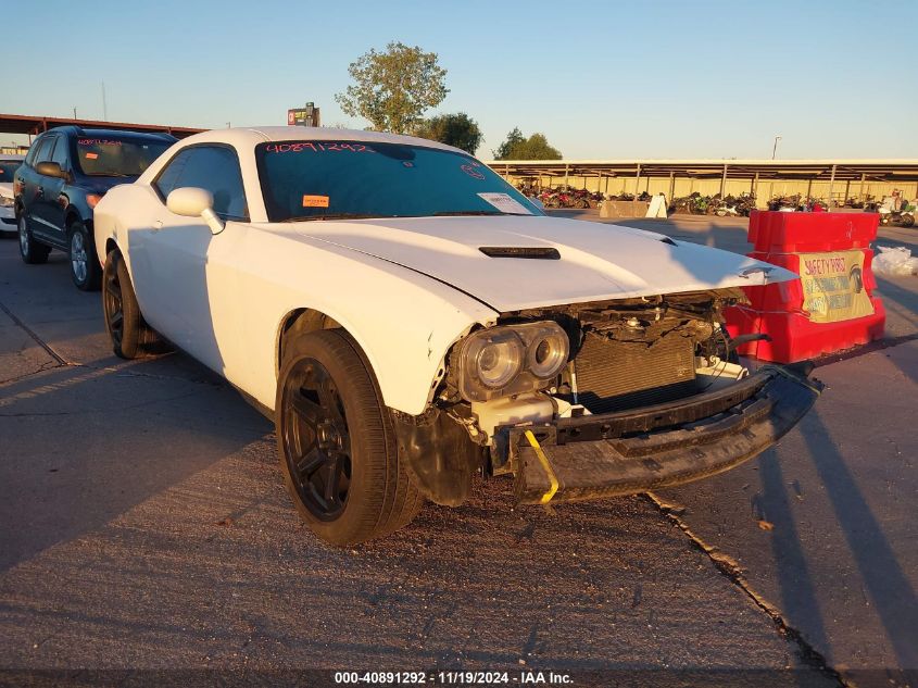 VIN 2C3CDZGG8KH642882 2019 Dodge Challenger, Sxt Awd no.1