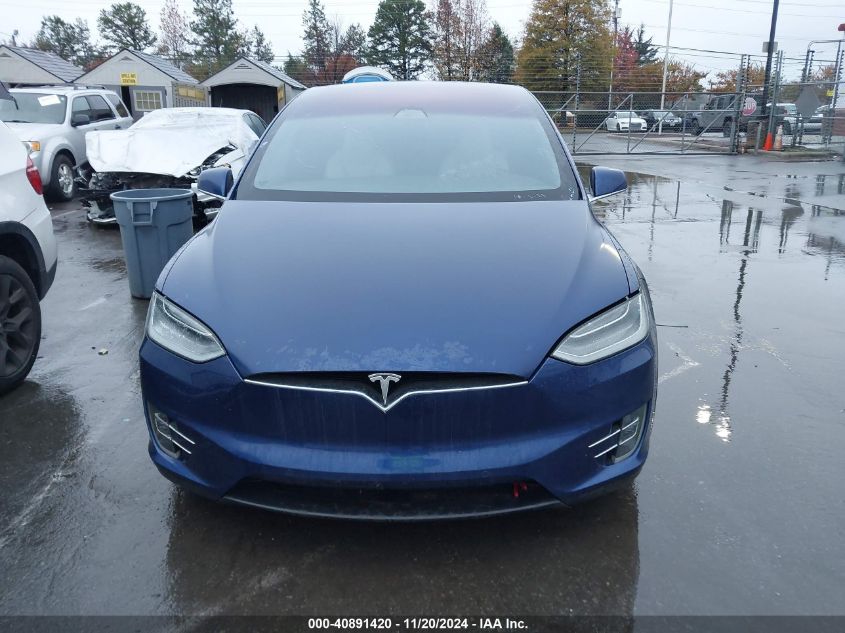 2019 Tesla Model X VIN: 5YJXCDE29KF190604 Lot: 40891420