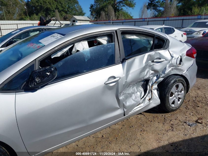 2018 Kia Forte Lx VIN: 3KPFK4A7XJE217961 Lot: 40891724