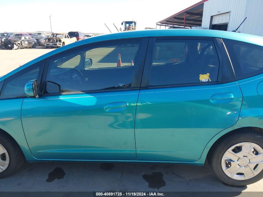 2013 Honda Fit VIN: JHMGE8G30DC030665 Lot: 40891725