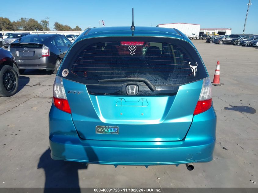 2013 Honda Fit VIN: JHMGE8G30DC030665 Lot: 40891725