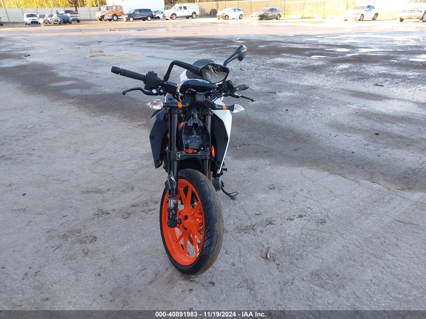 2020 KTM 390 DUKE - MD2JPJ406LC220563