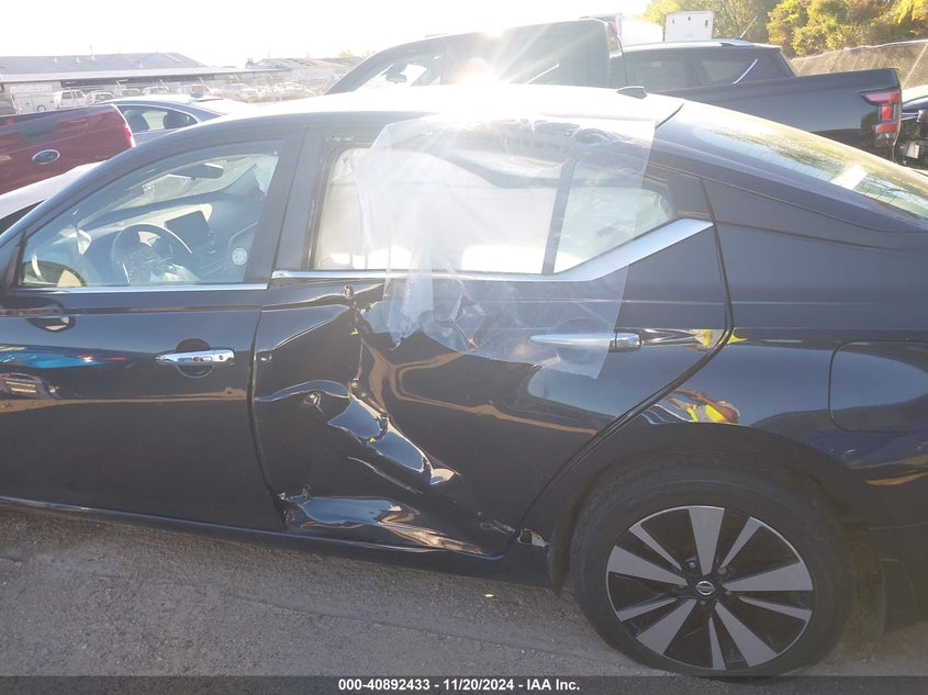 VIN 1N4BL4DVXMN408596 2021 NISSAN ALTIMA SV FWD
