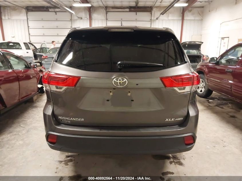 2019 Toyota Highlander Xle VIN: 5TDJZRFH5KS574685 Lot: 40892564