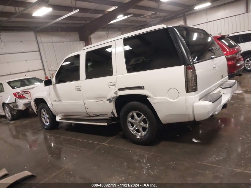 2000 Cadillac Escalade Standard VIN: 1GYEK63R2YR172965 Lot: 40892759