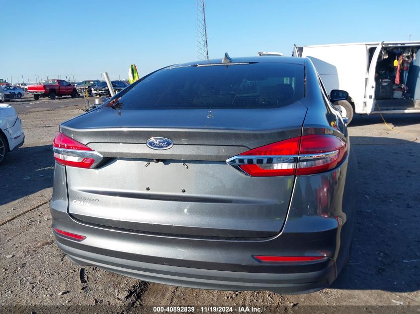 2020 Ford Fusion S VIN: 3FA6P0G75LR160832 Lot: 40892839