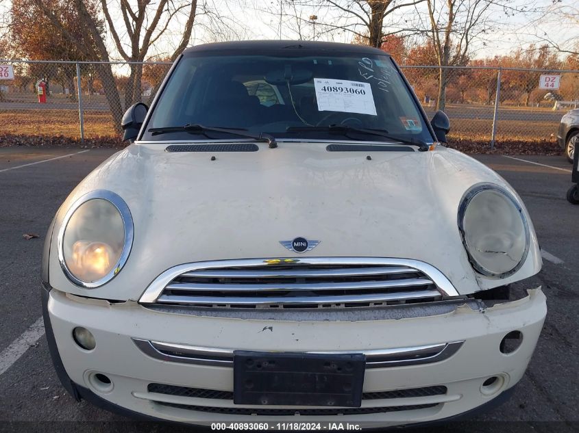 2005 Mini Cooper VIN: WMWRC33435TJ65848 Lot: 40893060