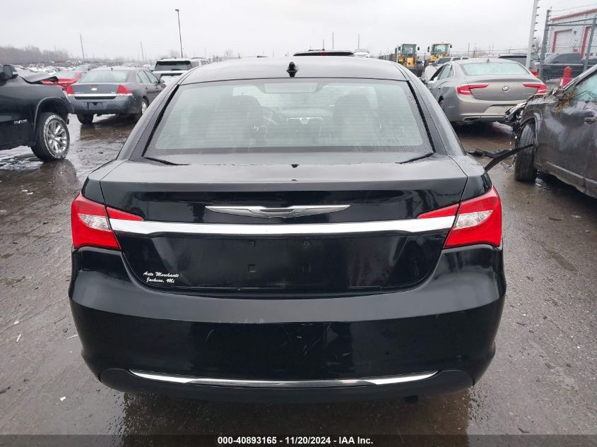 2011 Chrysler 200 Touring VIN: 1C3BC1FB4BN625686 Lot: 40893165