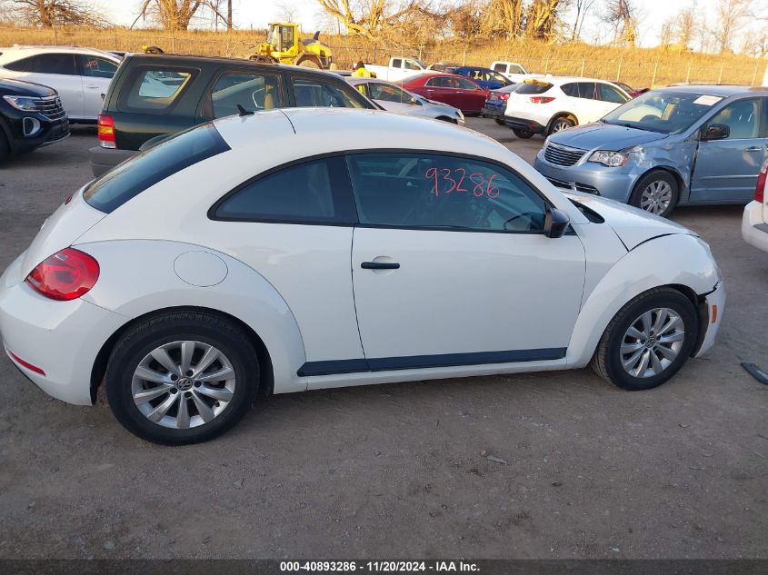 2015 Volkswagen Beetle 1.8T Fleet Edition VIN: 3VWF17AT4FM643835 Lot: 40893286