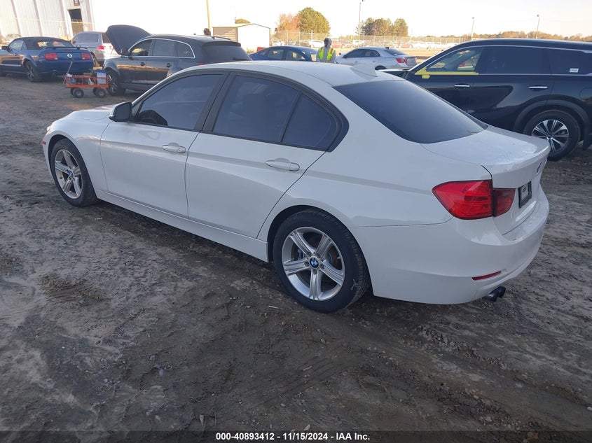 Vin: wba3a5c59cf349803, lot: 41383104, bmw 328i 20123