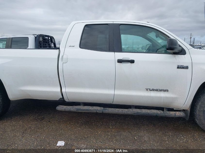 2017 Toyota Tundra Sr5 5.7L V8 VIN: 5TFCW5F19HX021375 Lot: 40893871