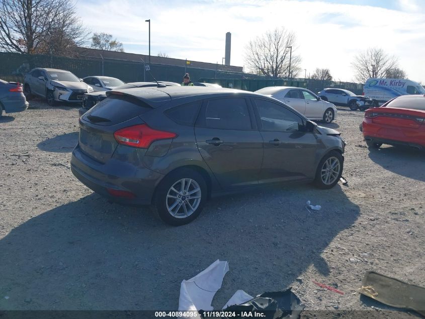 VIN 1FADP3K28JL281905 2018 Ford Focus, SE no.4