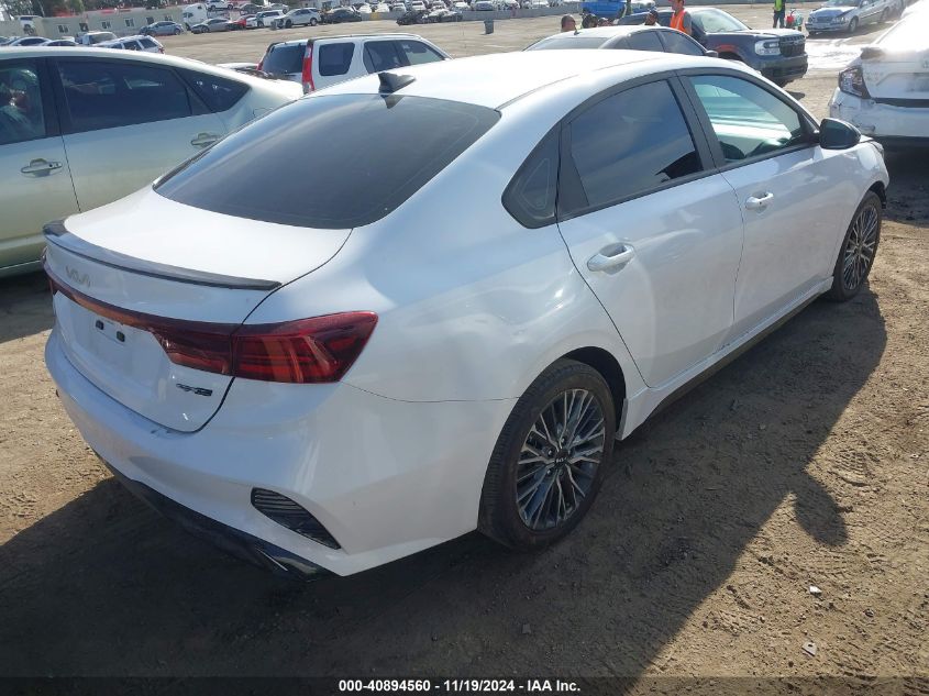 VIN 3KPF54AD9PE610596 2023 KIA Forte, Gt-Line no.4