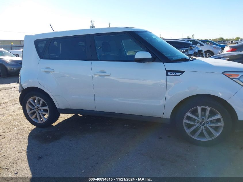 2019 Kia Soul + VIN: KNDJP3A52K7637302 Lot: 40894615