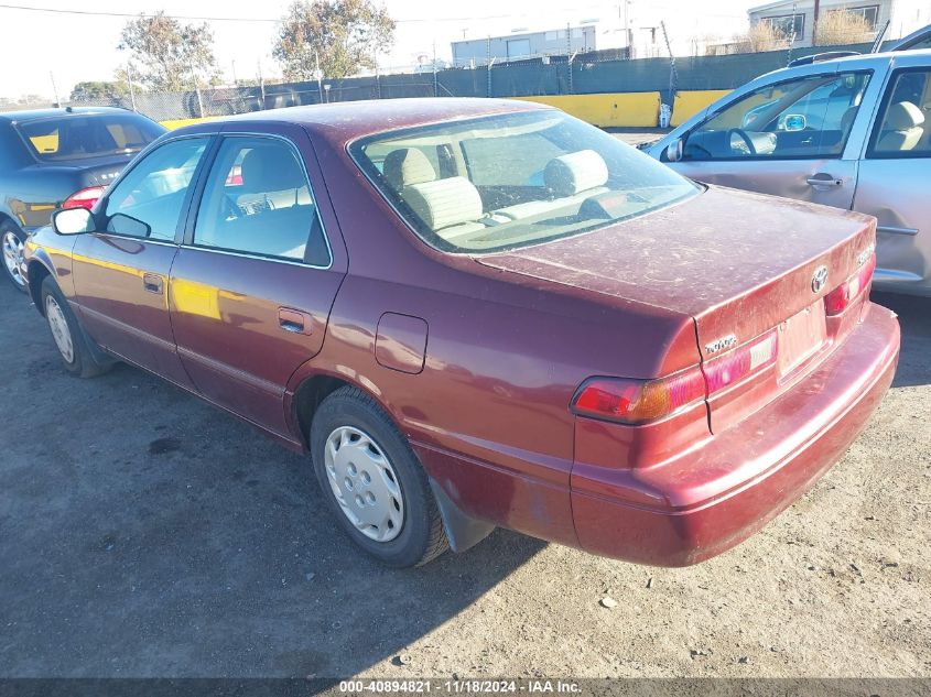 1999 Toyota Camry Le VIN: 4T1BG22K9XU523353 Lot: 40894821