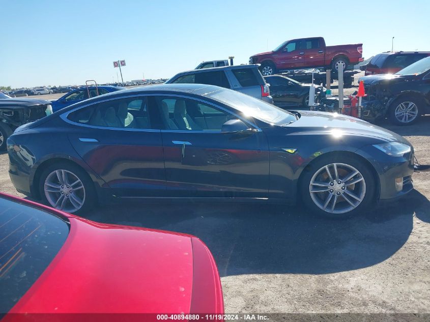 2015 Tesla Model S 70D/85D/P85D VIN: 5YJSA1E27FF102525 Lot: 40894880