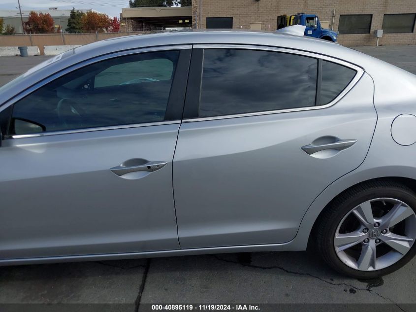 2015 Acura Ilx 2.0L VIN: 19VDE1F78FE008952 Lot: 40895119