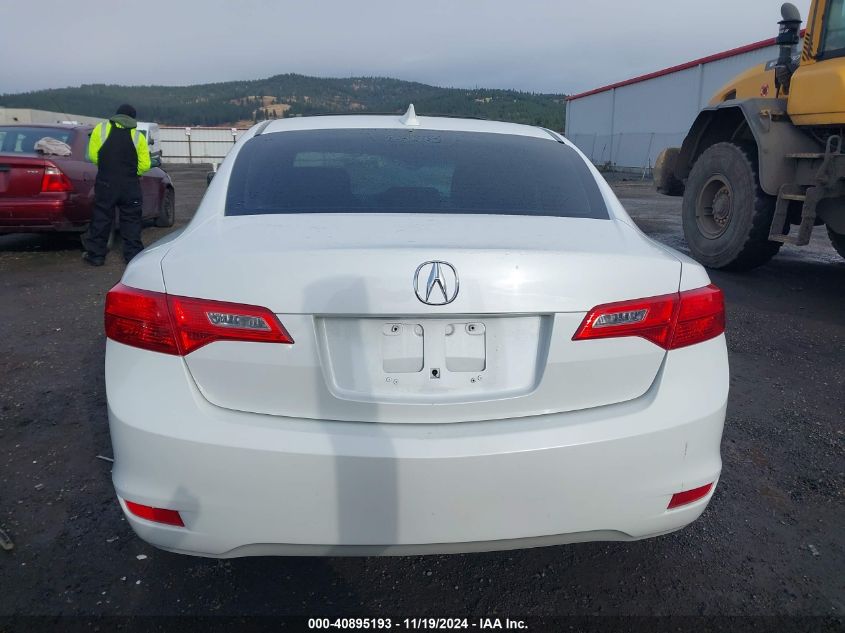 2013 Acura Ilx 2.0L VIN: 19VDE1F33DE013227 Lot: 40895193