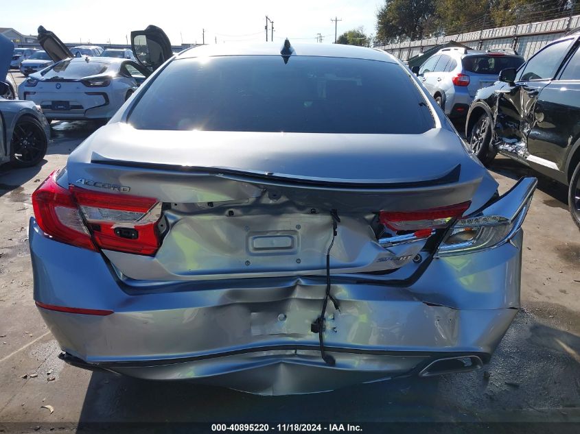 2018 Honda Accord Touring VIN: 1HGCV1F9XJA000207 Lot: 40895220