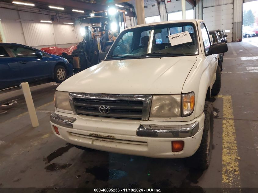 2000 Toyota Tacoma VIN: 4TAPM62N3YZ582371 Lot: 40895235