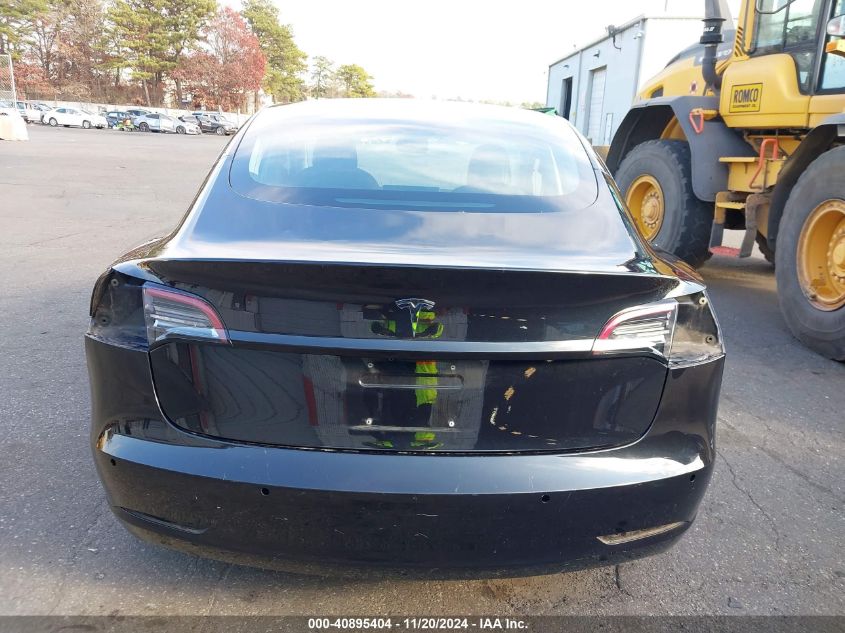 2018 Tesla Model 3 Long Range/Performance VIN: 5YJ3E1EB3JF095560 Lot: 40895404