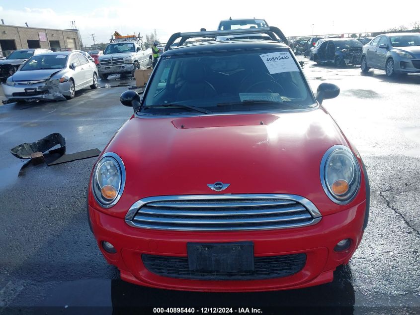 2013 Mini Hardtop Cooper VIN: WMWSU3C56DT684592 Lot: 40895440