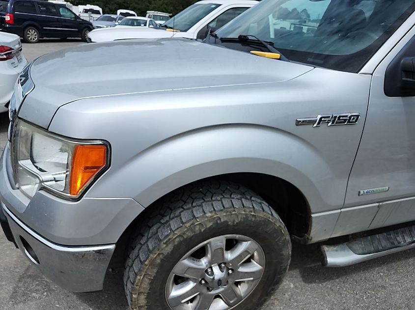 2014 Ford F150 Super Cab VIN: 1FTFX1ETXEFB49230 Lot: 40895513