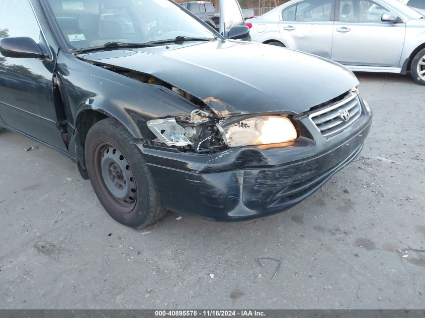 2000 Toyota Camry Le VIN: JT2BG22K4Y0433016 Lot: 40895578