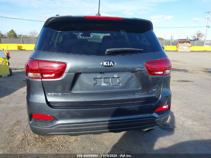 2019 Kia Sorento 3.3L S VIN: 5XYPG4A51KG611468 Lot: 40895684