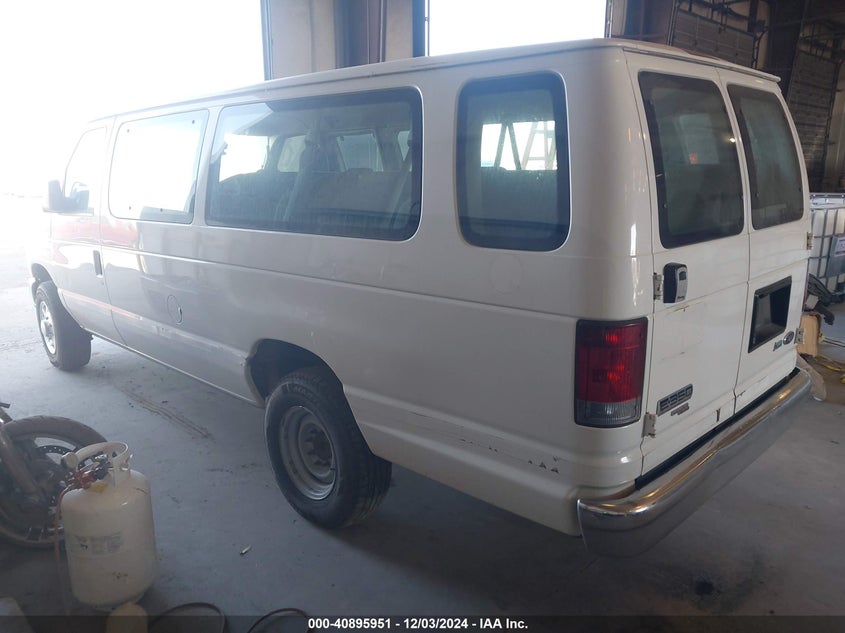 Vin: 1fbss3bl7bdb12550, lot: 41385643, ford e-350 super duty xlt 20113
