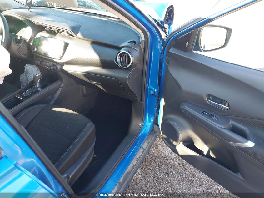 VIN 3N1CP5CV8ML530449 2021 NISSAN KICKS SV