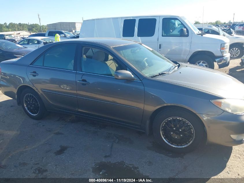 2005 Toyota Camry Xle VIN: 4T1BE32K95U945289 Lot: 40896144