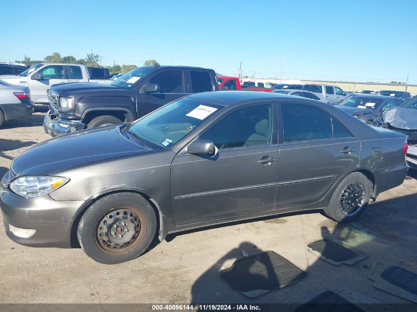 2005 Toyota Camry Xle VIN: 4T1BE32K95U945289 Lot: 40896144