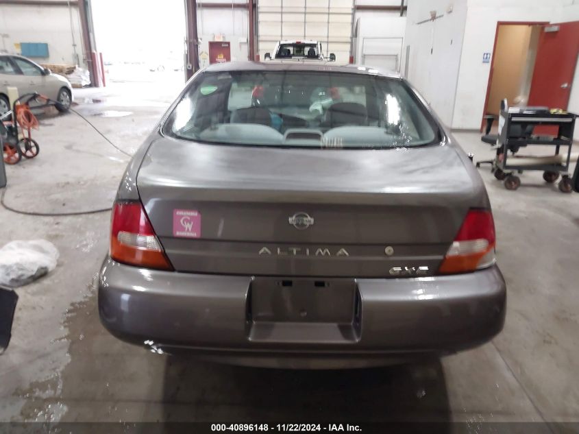 1998 Nissan Altima Gle/Gxe/Se/Xe VIN: 1N4DL01D4WC209099 Lot: 40896148