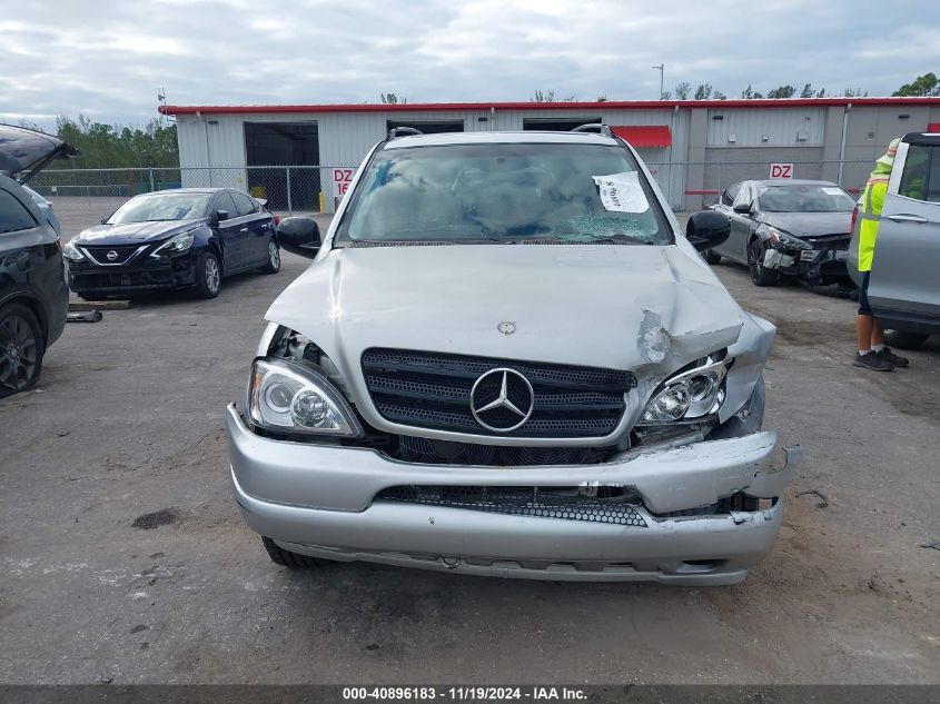 1999 Mercedes-Benz Ml 320 VIN: 4JGAB54E1XA117586 Lot: 40896183